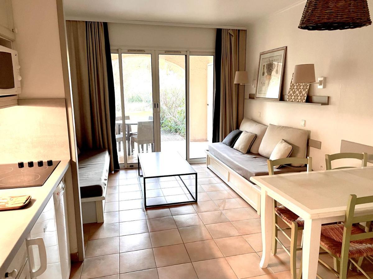 Studio 4 Personnes Golf International Pont Royal Малмор Екстериор снимка