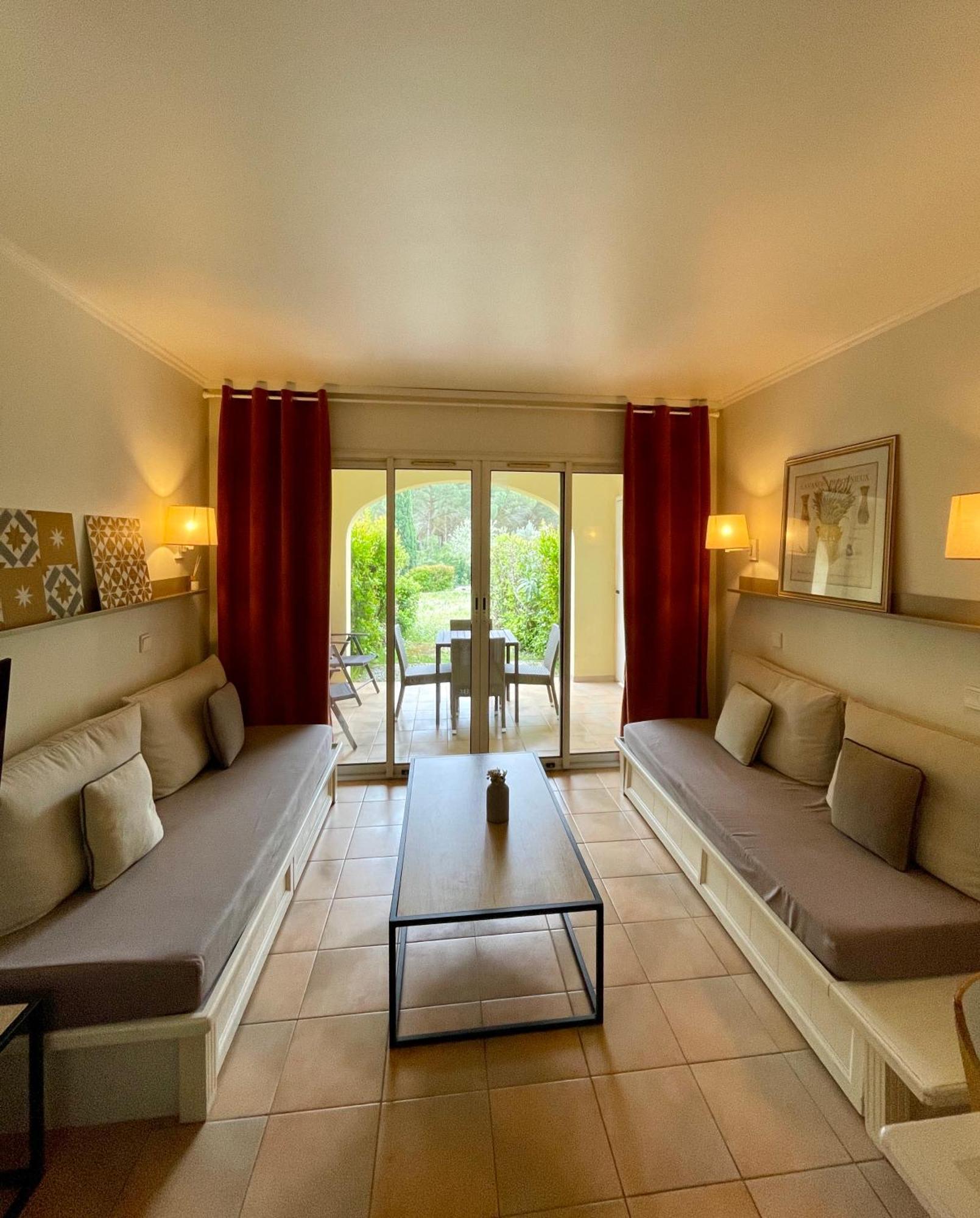 Studio 4 Personnes Golf International Pont Royal Малмор Екстериор снимка