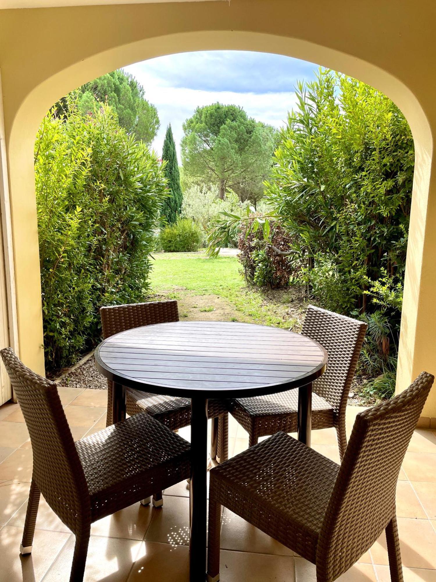 Studio 4 Personnes Golf International Pont Royal Малмор Екстериор снимка